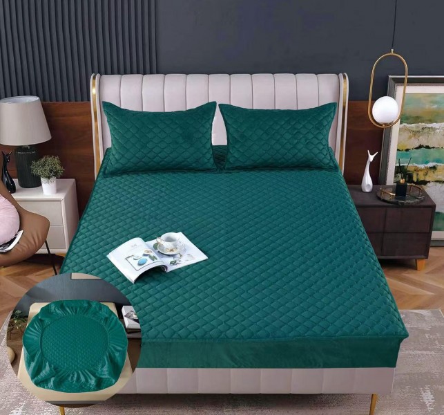 Huse de Pat cu Elastic 160x200 – Confort Matlassat din Catifea la Prețuri Reduse cu 29%